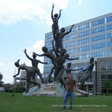 moderne Gartenskulptur Metallhandwerk lebensgroße nackte Statuen für Musica Skulptur